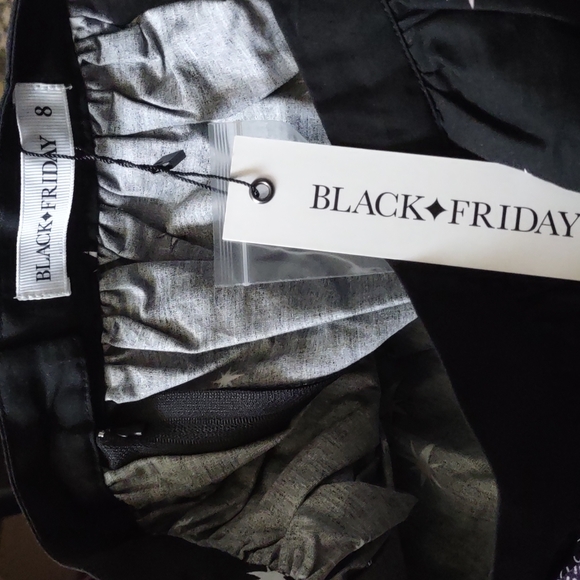 Modcloth witch skirt (Moonstruck Maven skater skirt size XS) - Picture 2 of 4